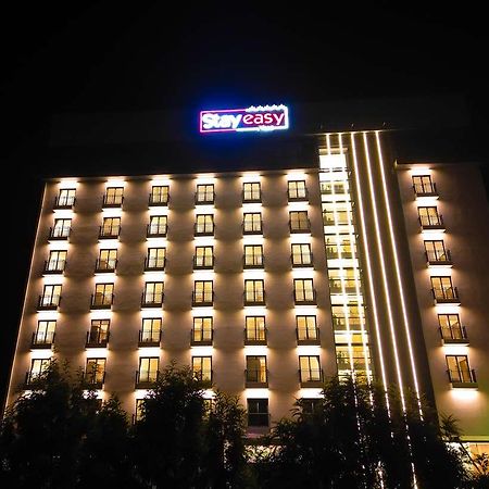 Stay Easy Plus Hotel 亚的斯亚贝巴 外观 照片